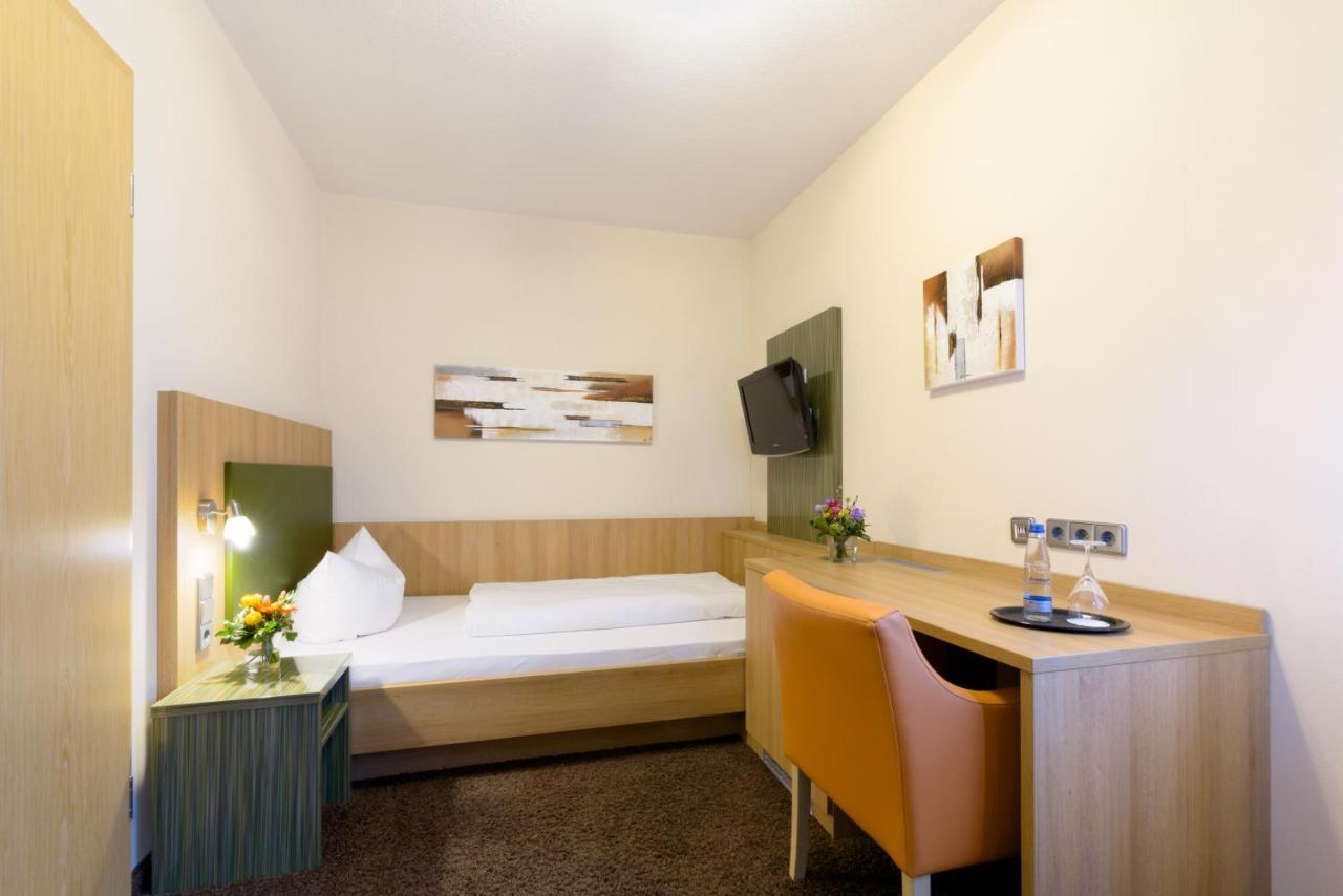 Danner'S Hotel Loewen Marschalkenzimmern Kültér fotó