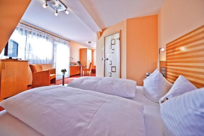 Danner'S Hotel Loewen Marschalkenzimmern Szoba fotó